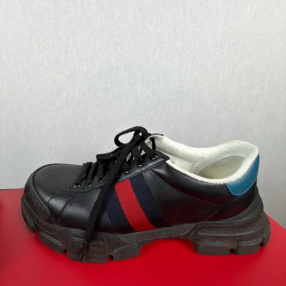 Gucci Men's Black Sneakers with Red and Blue Accents - Picture 5 of 13